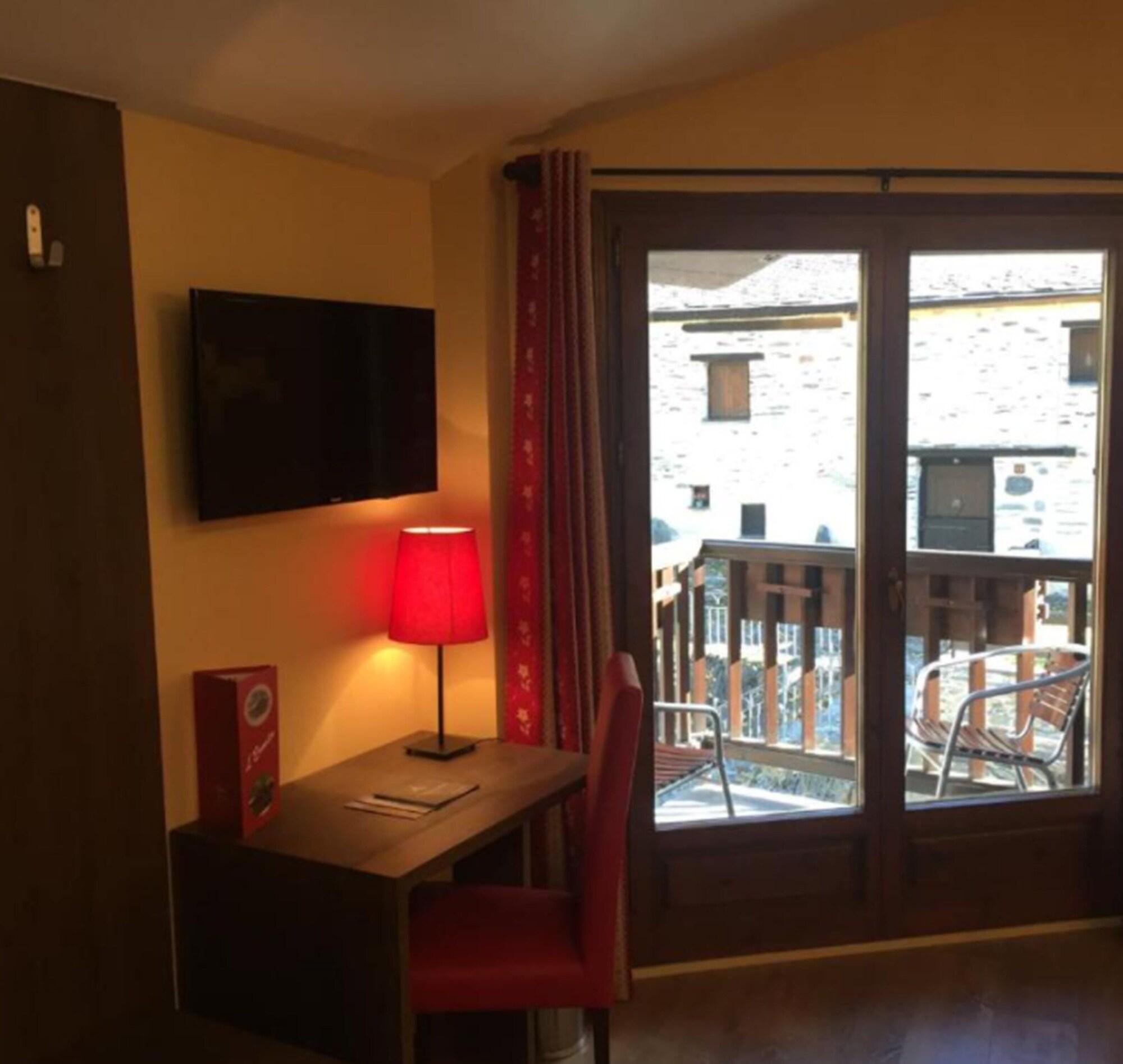 Hotel L'Ermita B&B Canillo Kültér fotó